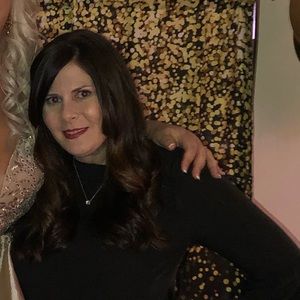 Meet your Posher, Charlene